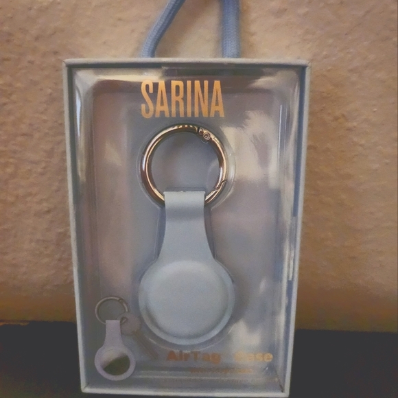 Apple Air Tag Case w/Keychain Blue - Picture 2 of 7